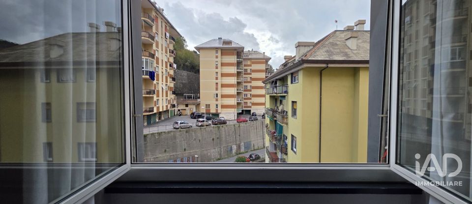 Three-room apartment of 78 m² in Genova (16139)
