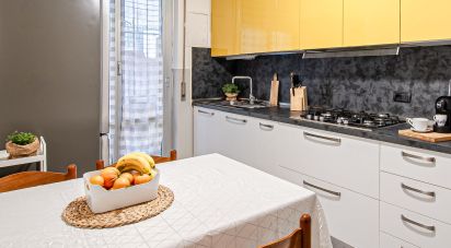 Bilocale di 70 m² a Genova (16137)