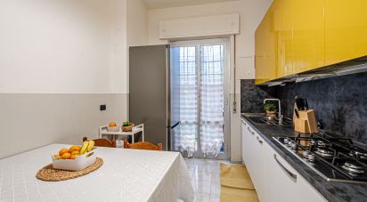 Bilocale di 70 m² a Genova (16137)