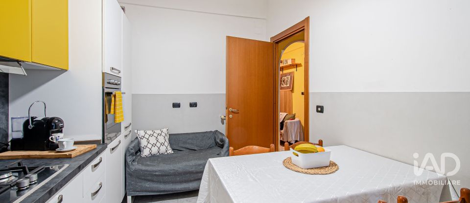Two-room apartment of 70 m² in Genova (16137)