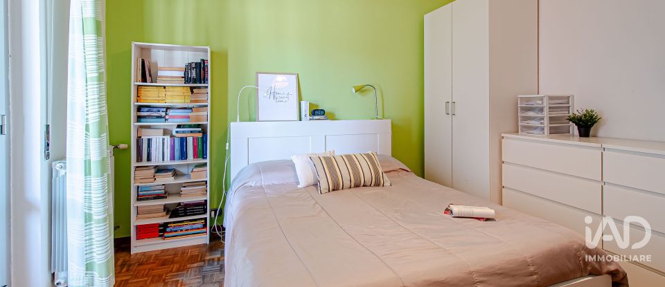 Two-room apartment of 70 m² in Genova (16137)