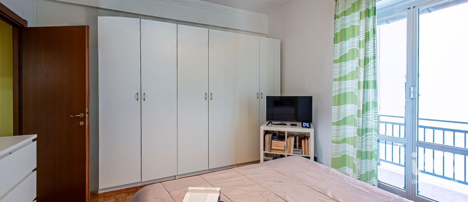 Two-room apartment of 70 m² in Genova (16137)