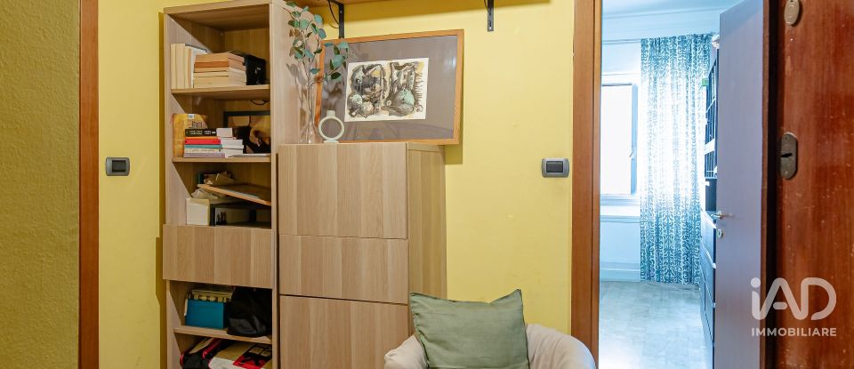 Two-room apartment of 70 m² in Genova (16137)
