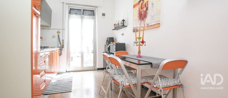 Four-room apartment of 70 m² in Genova (16149)
