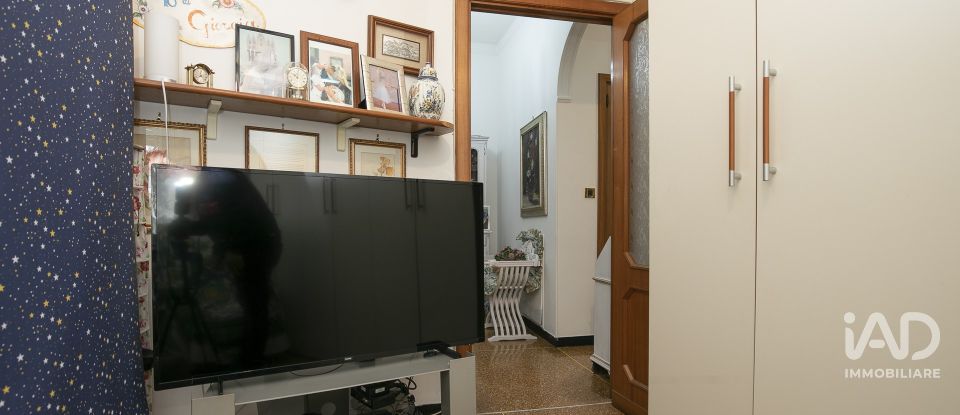 Apartment 5 rooms of 80 m² in Genova (16149)