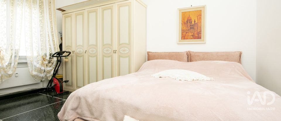Apartment 5 rooms of 80 m² in Genova (16149)