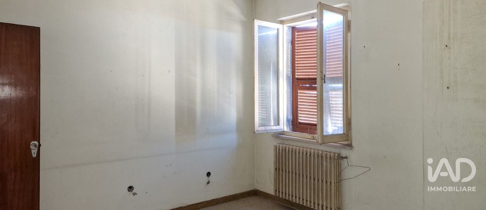 Other surface 12 rooms of 330 m² in Sant'Elpidio a Mare (63811)