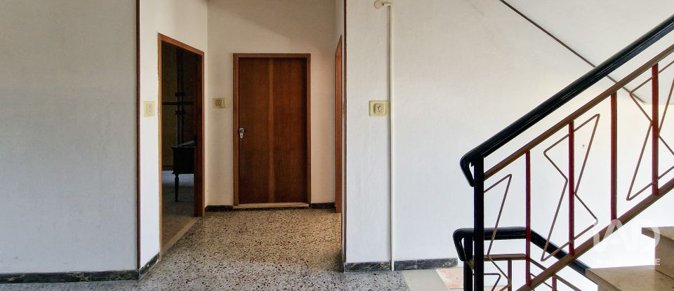 Other surface 12 rooms of 330 m² in Sant'Elpidio a Mare (63811)