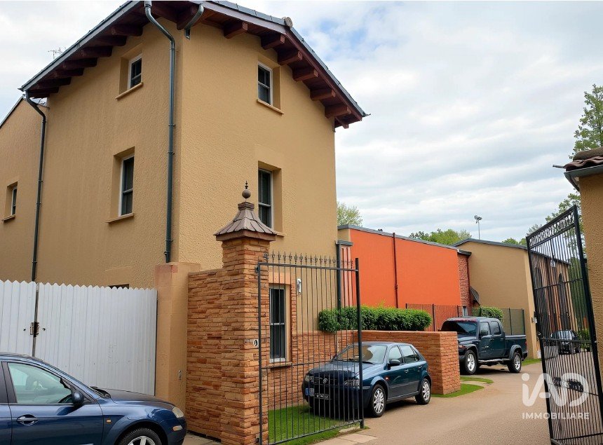 Casa indipendente / Villa 8 locali di 340 m² in Lonato del Garda (25017)