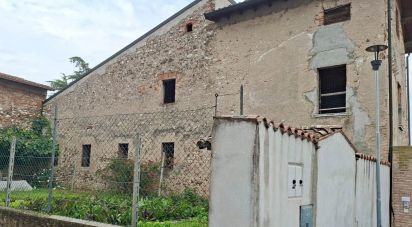 Casa indipendente / Villa 8 locali di 340 m² in Lonato del Garda (25017)