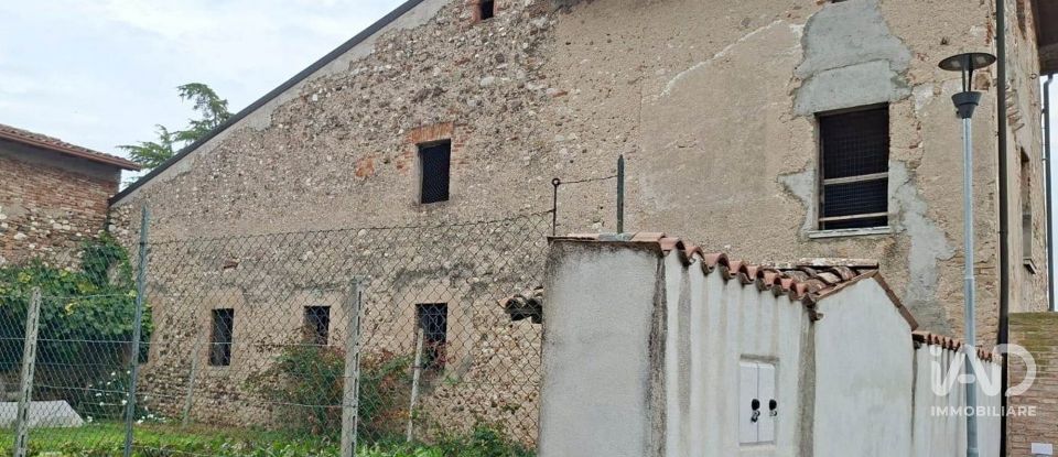 Casa indipendente / Villa 8 locali di 340 m² in Lonato del Garda (25017)