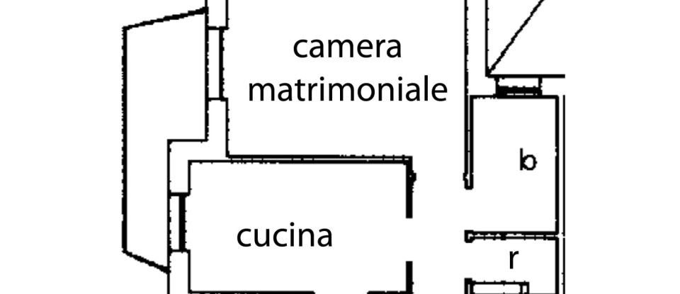 Four-room apartment of 70 m² in Genova (16149)