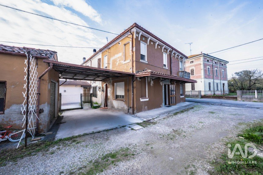 House 3 rooms of 114 m² in Berra (44033)