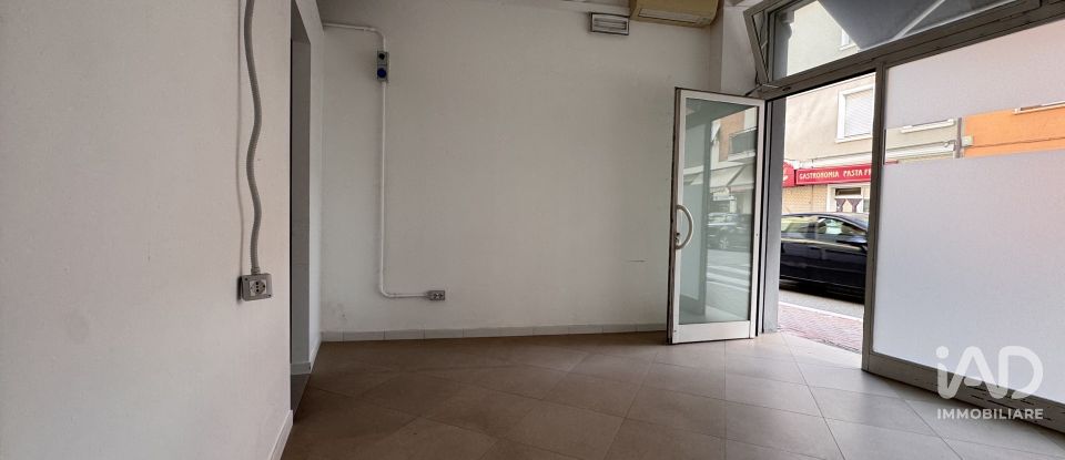 Shop / premises commercial of 50 m² in Pesaro (61122)