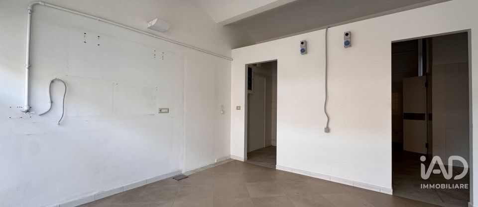 Shop / premises commercial of 50 m² in Pesaro (61122)