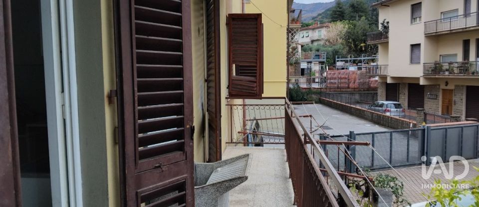 Apartment 5 rooms of 115 m² in Reggello (50060)