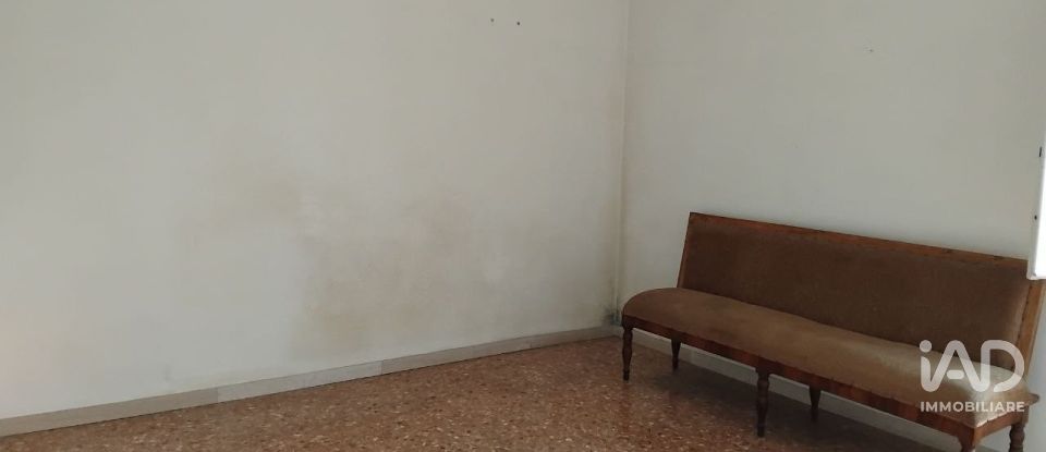 Apartment 5 rooms of 115 m² in Reggello (50060)