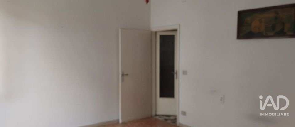 Apartment 5 rooms of 115 m² in Reggello (50060)