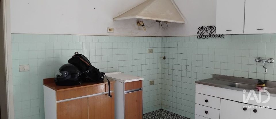 Apartment 5 rooms of 115 m² in Reggello (50060)