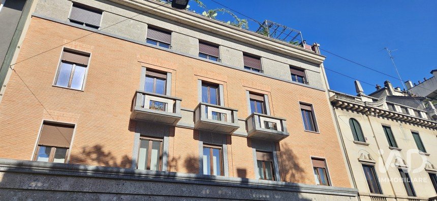 Quadrilocale di 159 m² a Milano (20145)