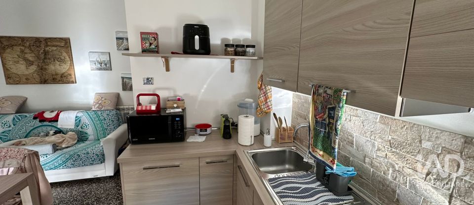 Bilocale di 50 m² a Genova (16132)