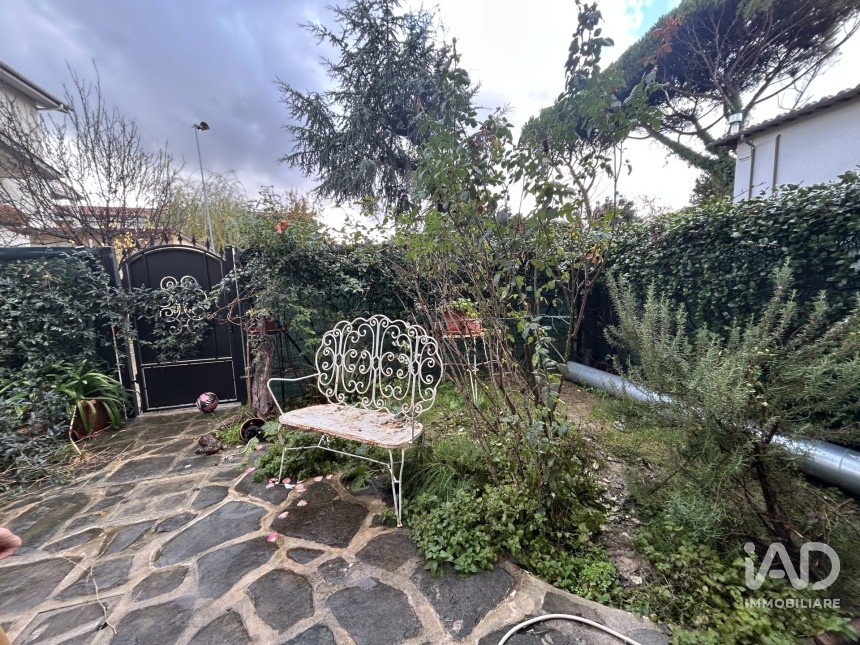 Apartment 5 rooms of 134 m² in Campi Bisenzio (50013)