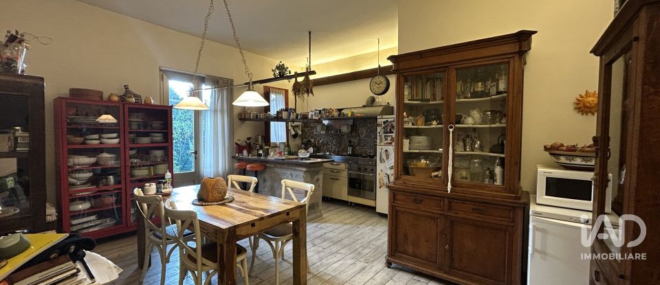 Apartment 5 rooms of 134 m² in Campi Bisenzio (50013)