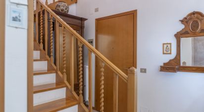 Appartamento 5 locali di 129 m² a Ancona (60123)