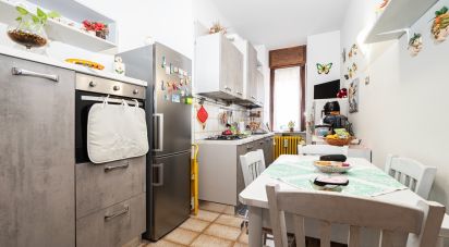 Trilocale di 122 m² a Turate (22078)