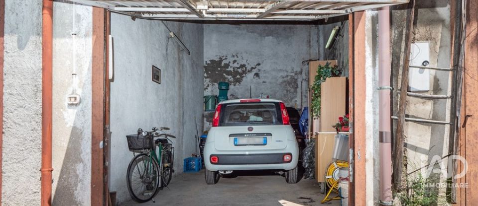 Trilocale di 122 m² a Turate (22078)