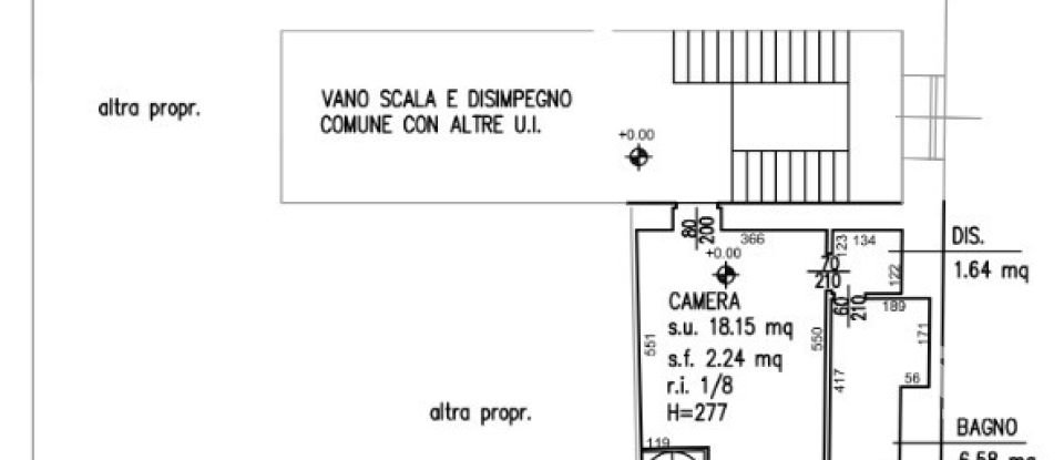 Trilocale di 122 m² a Turate (22078)