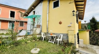 Casa indipendente / Villa 5 locali di 93 m² in Torriglia (16029)