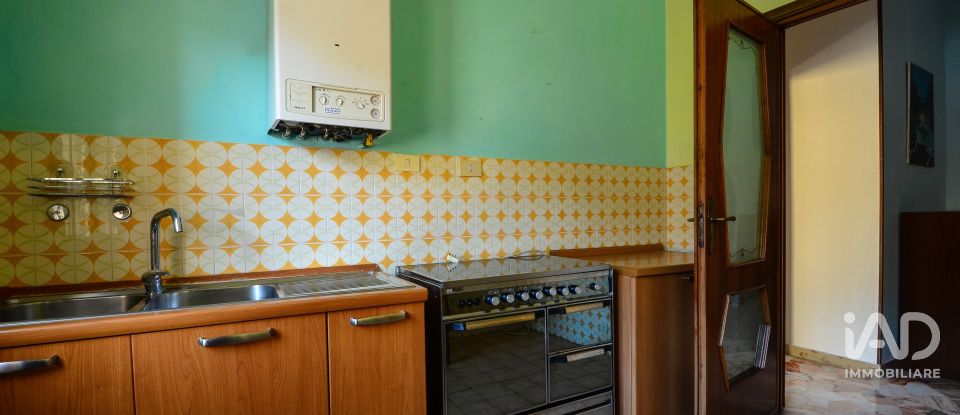 Quadrilocale di 95 m² a Cengio (17056)