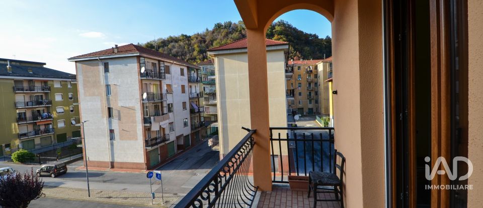 Quadrilocale di 95 m² a Cengio (17056)