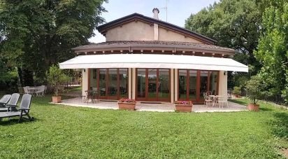 Attività locali di 460 m² in Ponti sul Mincio (46040)