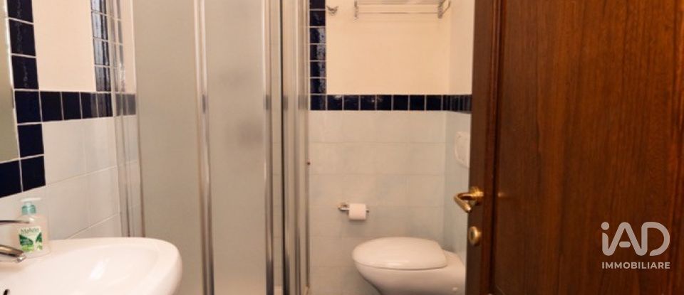 Retail property of 460 m² in Ponti sul Mincio (46040)