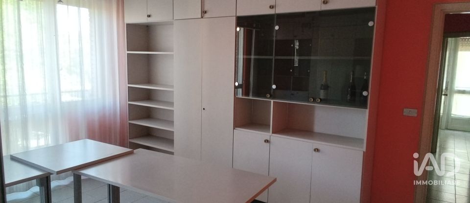 Four-room apartment of 75 m² in Valenza (15048)