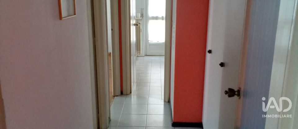 Four-room apartment of 75 m² in Valenza (15048)
