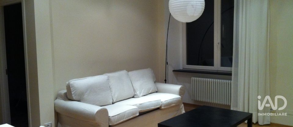 Three-room apartment of 55 m² in Genova (16123)