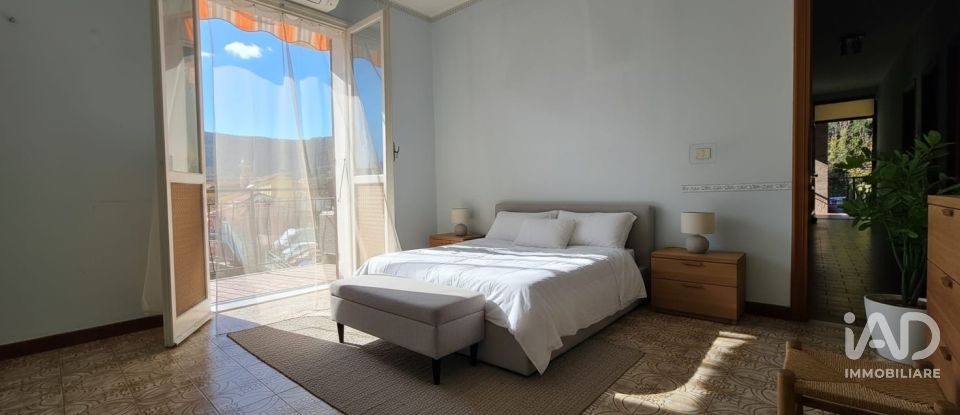 Apartment 5 rooms of 130 m² in Pietrabruna (18010)