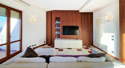 Appartamento 7 locali di 145 m² a Montegranaro (63812)