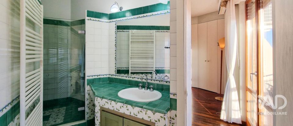 Appartamento 7 locali di 145 m² a Montegranaro (63812)