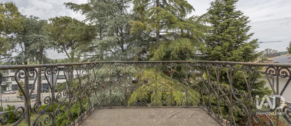 Appartamento 5 locali di 120 m² a Appignano (62010)