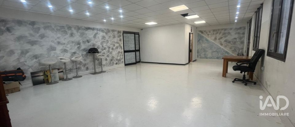 Negozio / locale commerciale di 100 m² in Volpiano (10088)