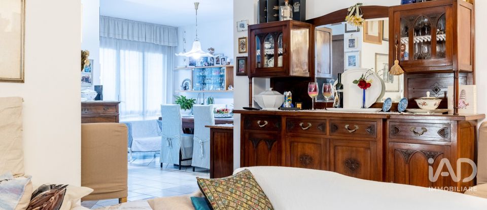 Casa indipendente / Villa 9 locali di 140 m² in Pontedera (56025)