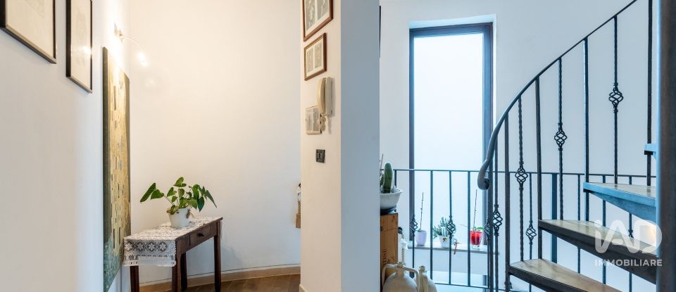 Casa indipendente / Villa 9 locali di 140 m² in Pontedera (56025)