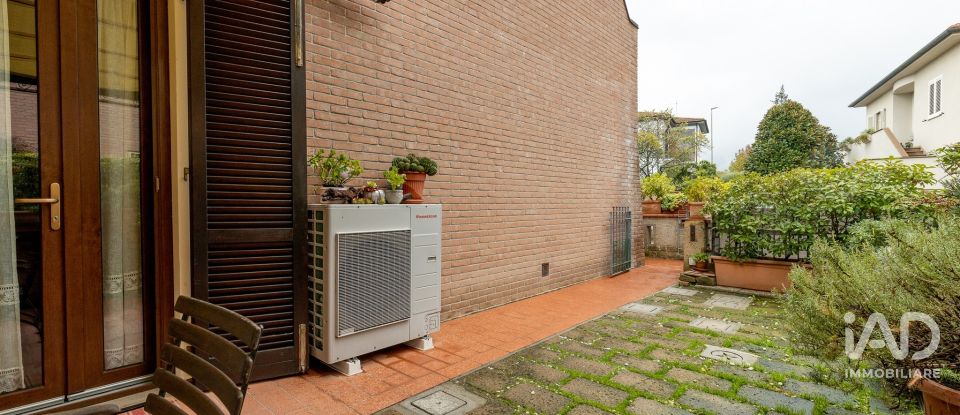 Casa indipendente / Villa 9 locali di 140 m² in Pontedera (56025)