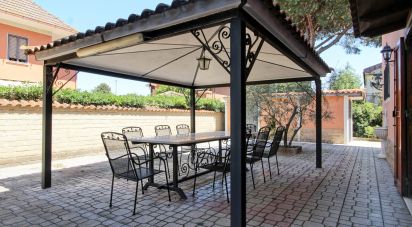 Casa indipendente / Villa 6 locali di 363 m² in Anzio (00042)