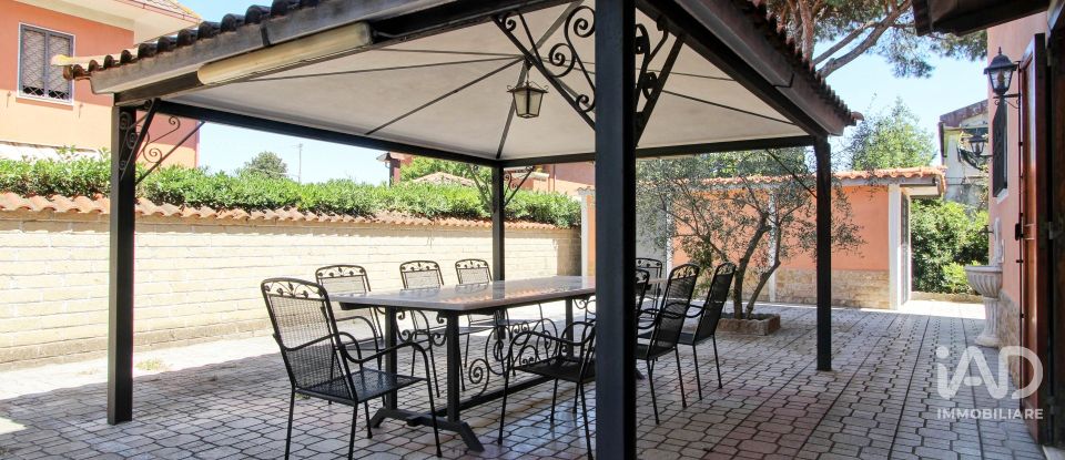 Casa indipendente / Villa 6 locali di 363 m² in Anzio (00042)