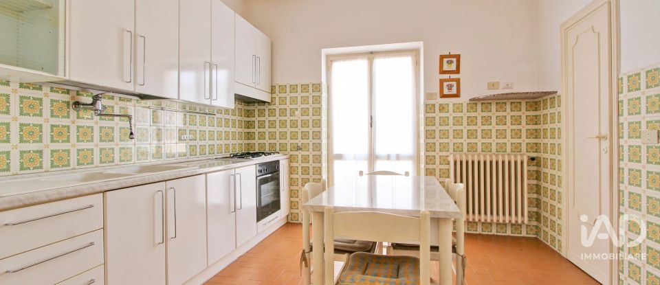 Casa indipendente / Villa 6 locali di 363 m² in Anzio (00042)